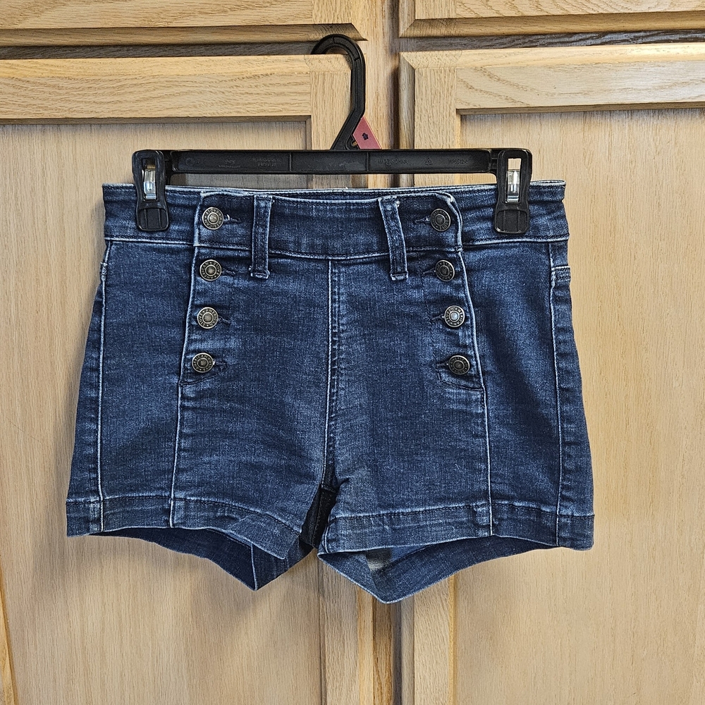 American Eagle Button-Front Shorts